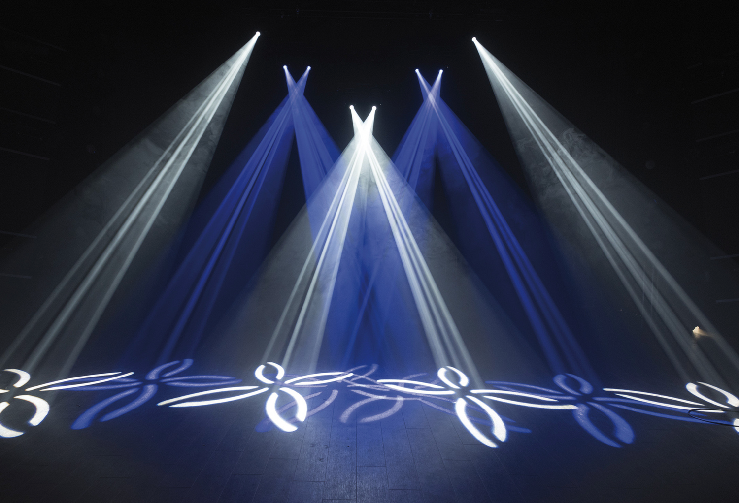 Showtec Phantom 65 Spot