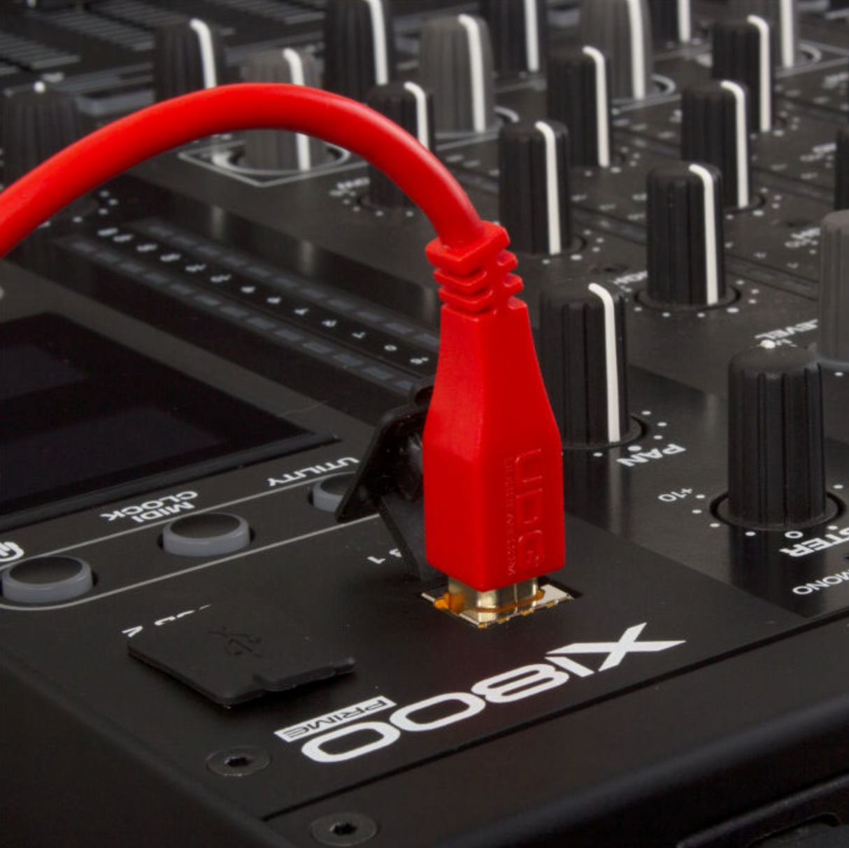 UDG Ultimate Audio Cable USB 2.0 C-B Red Straight 1.5m